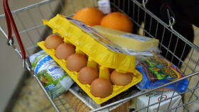 Депутаты предложили расширить минимальный набор еды в потребительской корзине
