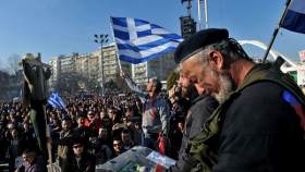 Греческие животноводы продолжают акции протеста