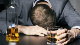 Депутаты предложили ввести госмонополию на алкоголь