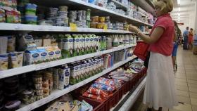 Эксперт: потребитель перестает доверять молочной продукции