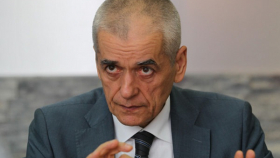 Онищенко высказался против эконалога на производство табака