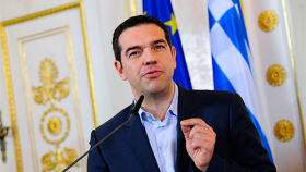 Премьер Греции назвал санкции против России непродуктивными