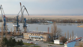 В Азовском регионе и Волго-Каспийском бассейне проблемы с фрахтом судов