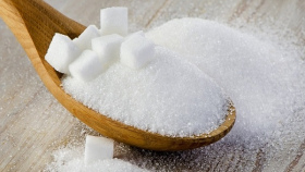 В России резко упал импорт и выросло производство сахара