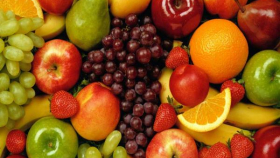 В Крым не пустили более 15 тонн фруктов из Испании и Польши