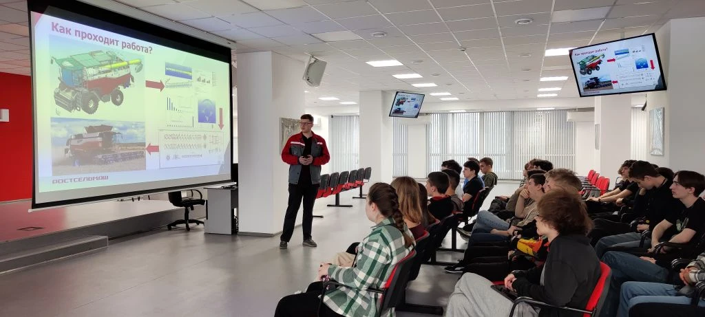 Ростсельмаш провёл практику для учащихся инженерно-технических классов